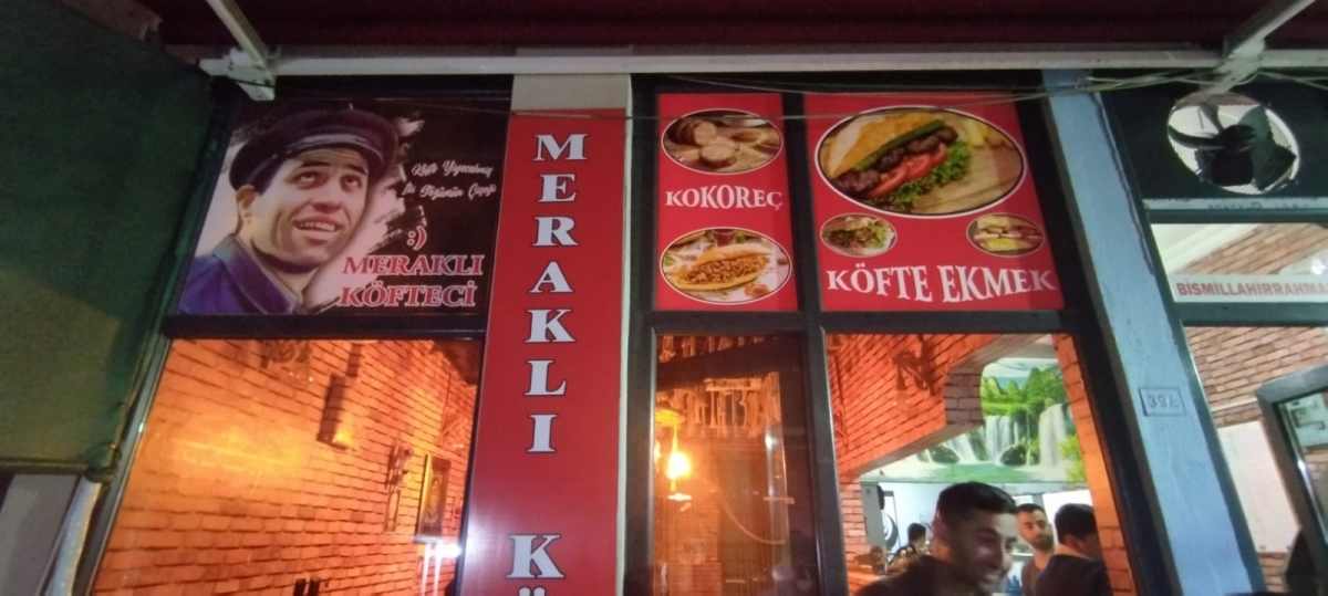 Meraklı Köfteci Yakup Barış Özgür Usta'dan 5'nci Geleneksel İftar Yemeği ( GÜNÜN ÖNE ÇIKAN FOTOĞRAFLARI )