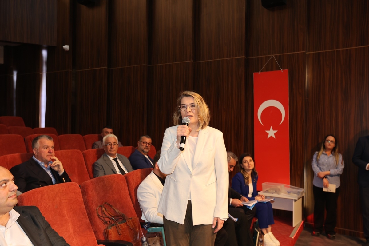 Adapazarı’nda Yeni Dönemin İlk Meclisi Yapıldı ( GÜNÜN ÖNE ÇIKAN FOTOĞRAFLARI )