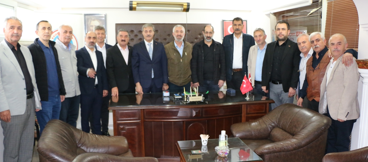 Kars Ardahan Iğdır derneği hemşeri dernekleri Başkan Yusuf Alemdar ile Kahvaltı da bir araya geldi