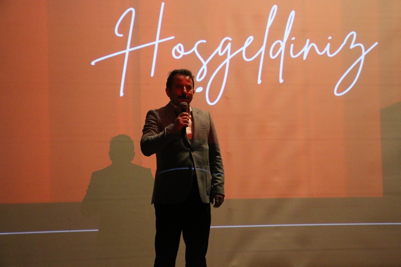 Sakarya Gençlik Merkezi Tiyatro Ekibi Tam Not Aldı