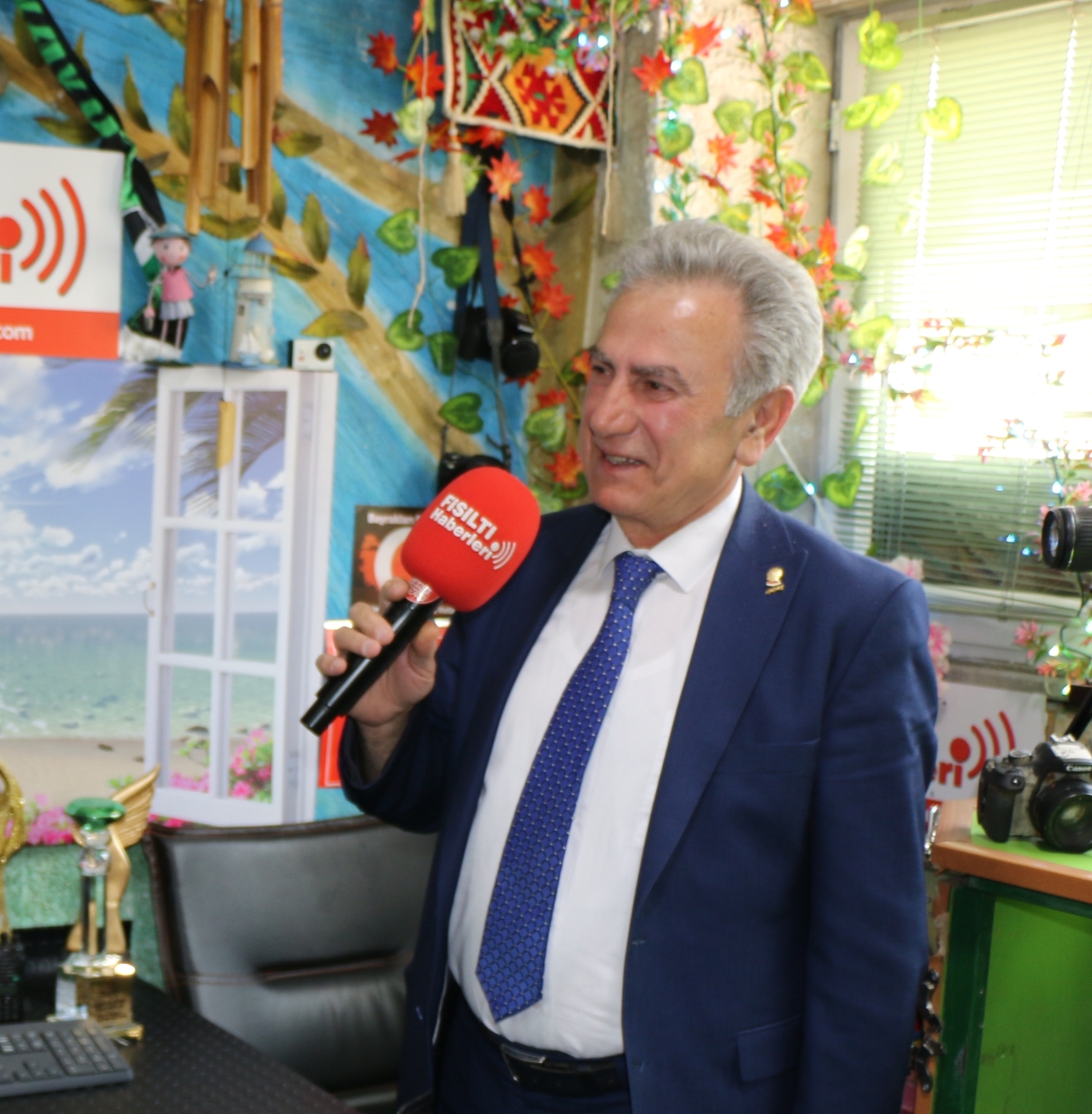 Vatan Ve Hürriyet Derneği Genel Başkanı Yaşar Dursun Fısıltı Haberleri Genel Yayın Yönetmeni Sabahattin Birinci 'yi Ziyaret Etti. İŞTE GÜNÜN ÖNE ÇIKAN FOTOĞRAFLARI..