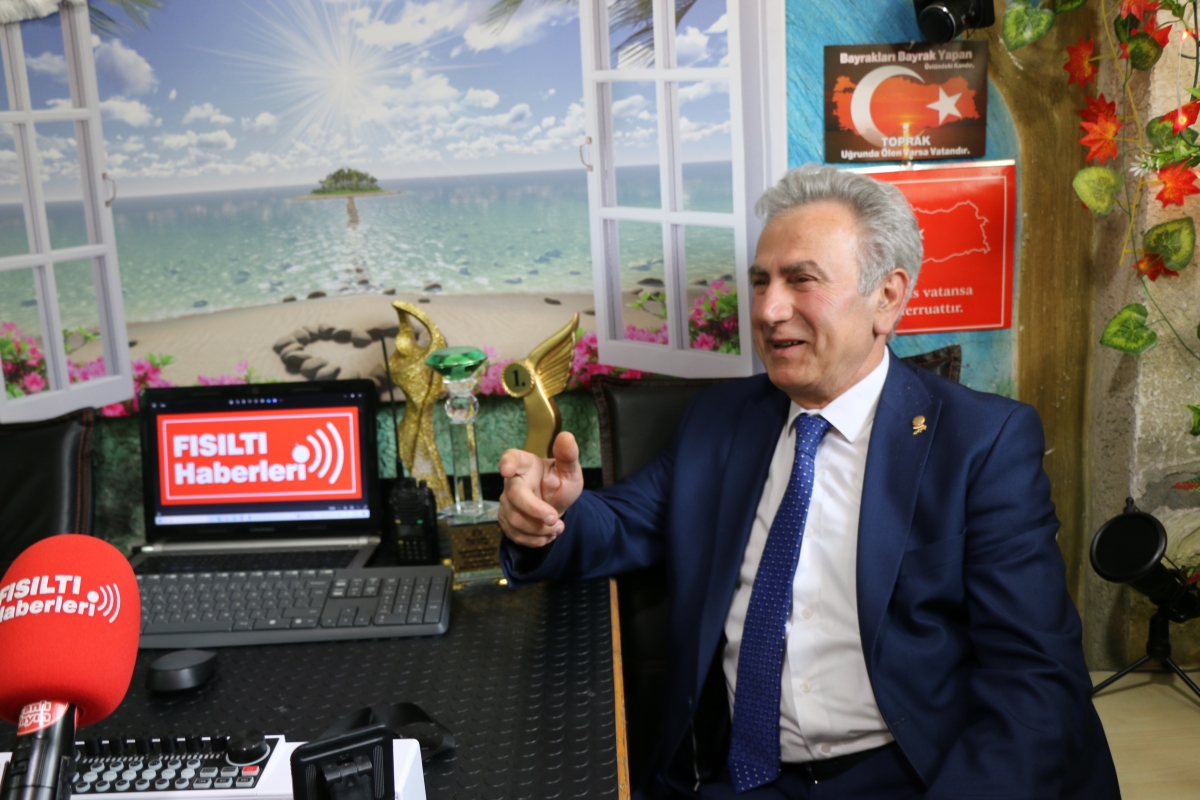 Vatan Ve Hürriyet Derneği Genel Başkanı Yaşar Dursun Fısıltı Haberleri Genel Yayın Yönetmeni Sabahattin Birinci 'yi Ziyaret Etti. İŞTE GÜNÜN ÖNE ÇIKAN FOTOĞRAFLARI..