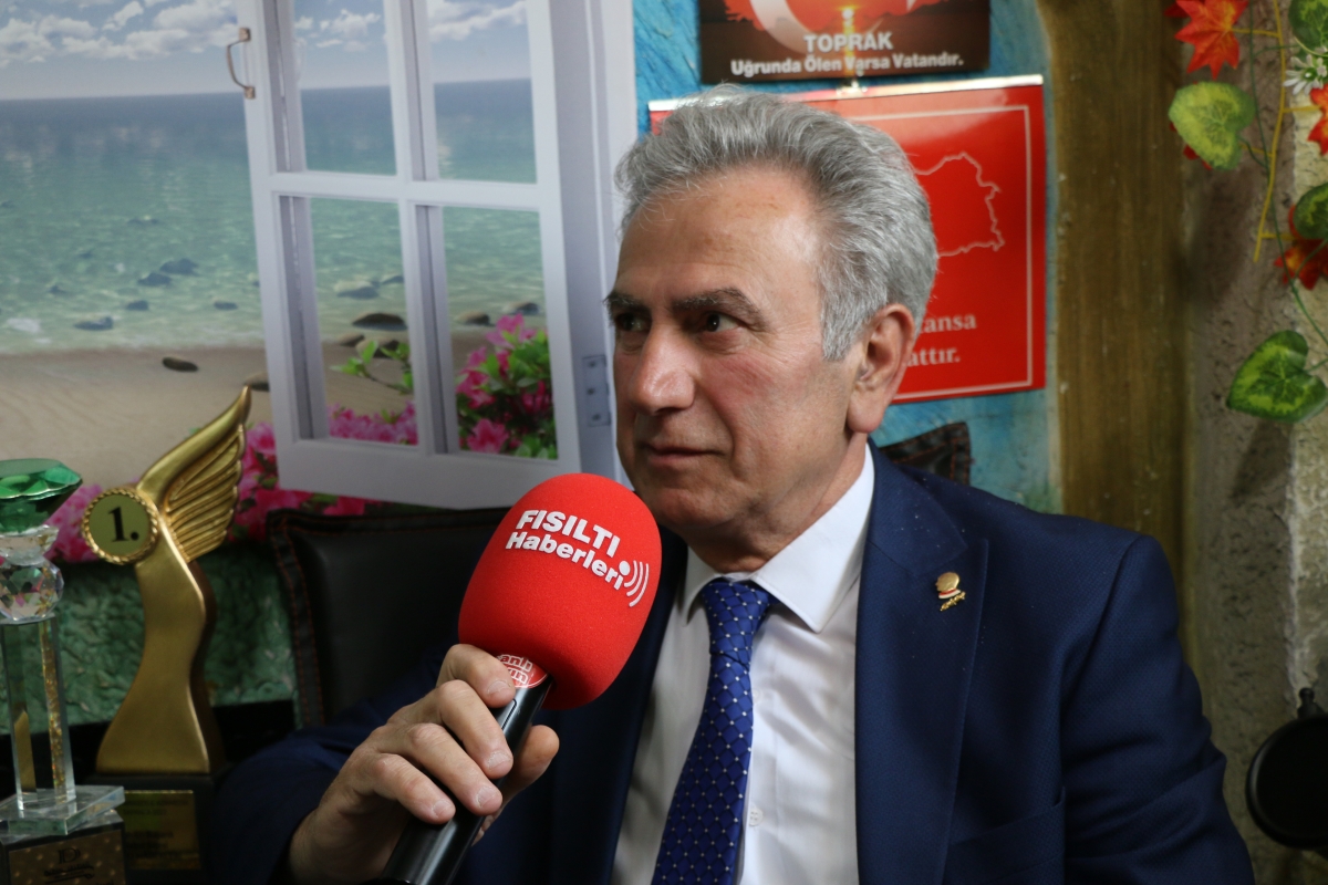 Vatan Ve Hürriyet Derneği Genel Başkanı Yaşar Dursun Fısıltı Haberleri Genel Yayın Yönetmeni Sabahattin Birinci 'yi Ziyaret Etti. İŞTE GÜNÜN ÖNE ÇIKAN FOTOĞRAFLARI..