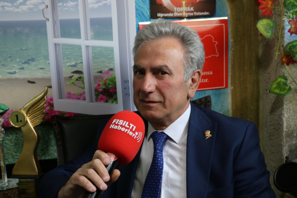 Vatan Ve Hürriyet Derneği Genel Başkanı Yaşar Dursun Fısıltı Haberleri Genel Yayın Yönetmeni Sabahattin Birinci 'yi Ziyaret Etti. İŞTE GÜNÜN ÖNE ÇIKAN FOTOĞRAFLARI..