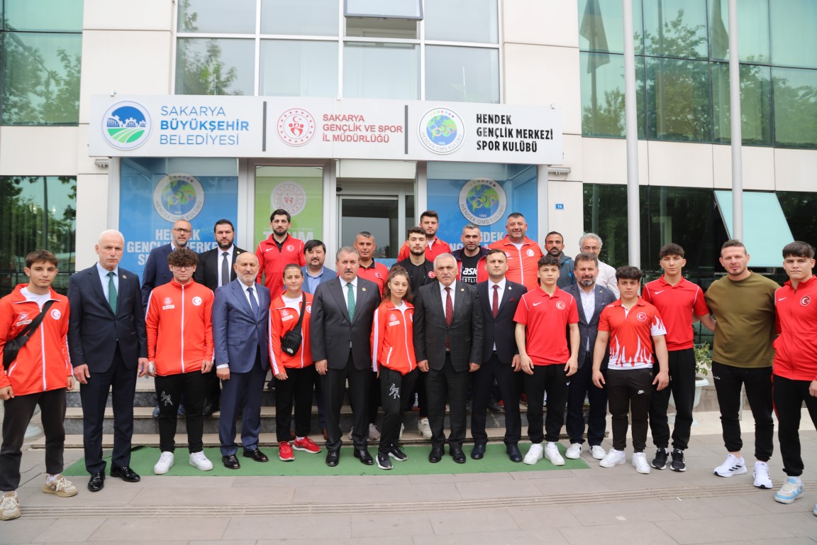 BBP GENEL BAŞKANI DESTİCİ’DEN HENDEK’E HAYIRLI OLSUN ZİYARETİ ( İŞTE GÜNÜN ÖNE ÇIKAN FOTOĞRAFLARI )