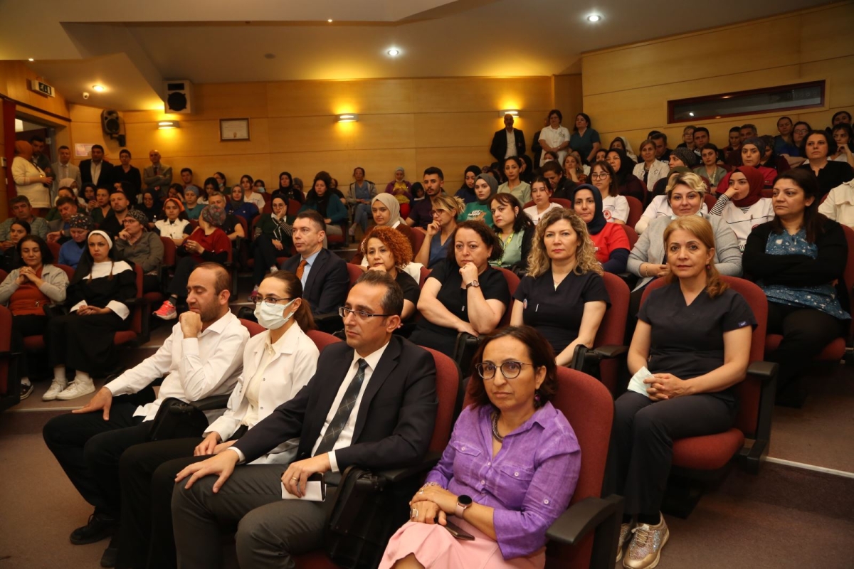 12-18 Mayıs Hemşireler Haftasında Süleyman Demirel Üniversitesi Hemşireler Gününü Kutlandı ( GÜNÜN ÖNE ÇIKAN FOTOĞRAFLARI )