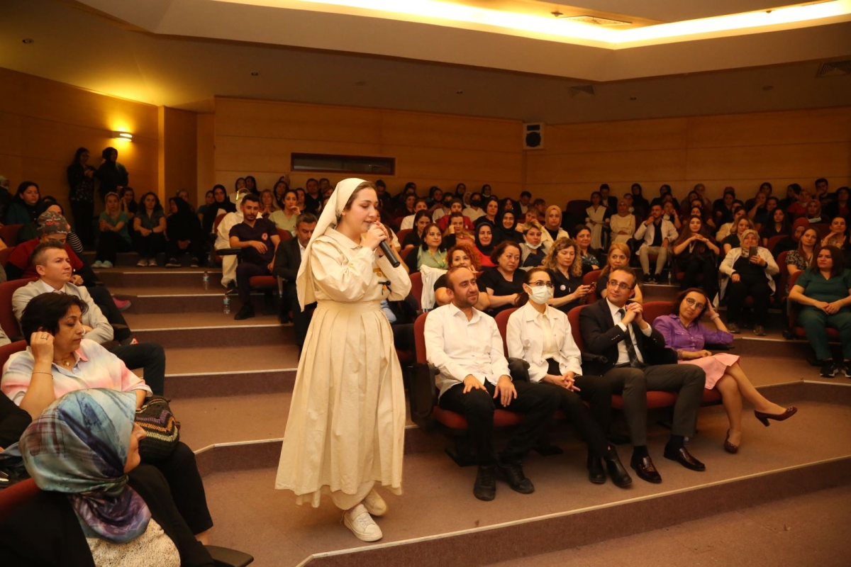 12-18 Mayıs Hemşireler Haftasında Süleyman Demirel Üniversitesi Hemşireler Gününü Kutlandı ( GÜNÜN ÖNE ÇIKAN FOTOĞRAFLARI )