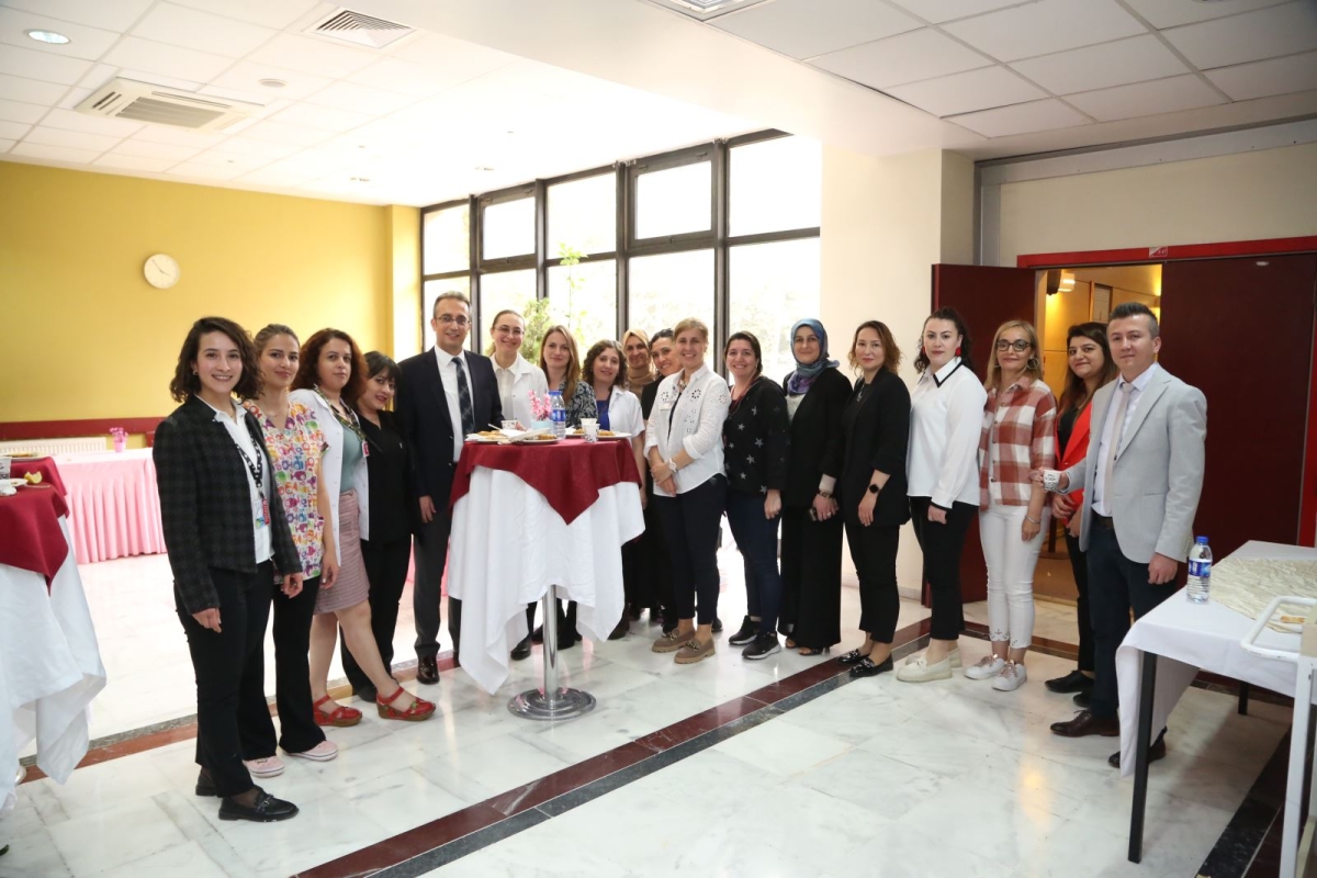 12-18 Mayıs Hemşireler Haftasında Süleyman Demirel Üniversitesi Hemşireler Gününü Kutlandı ( GÜNÜN ÖNE ÇIKAN FOTOĞRAFLARI )