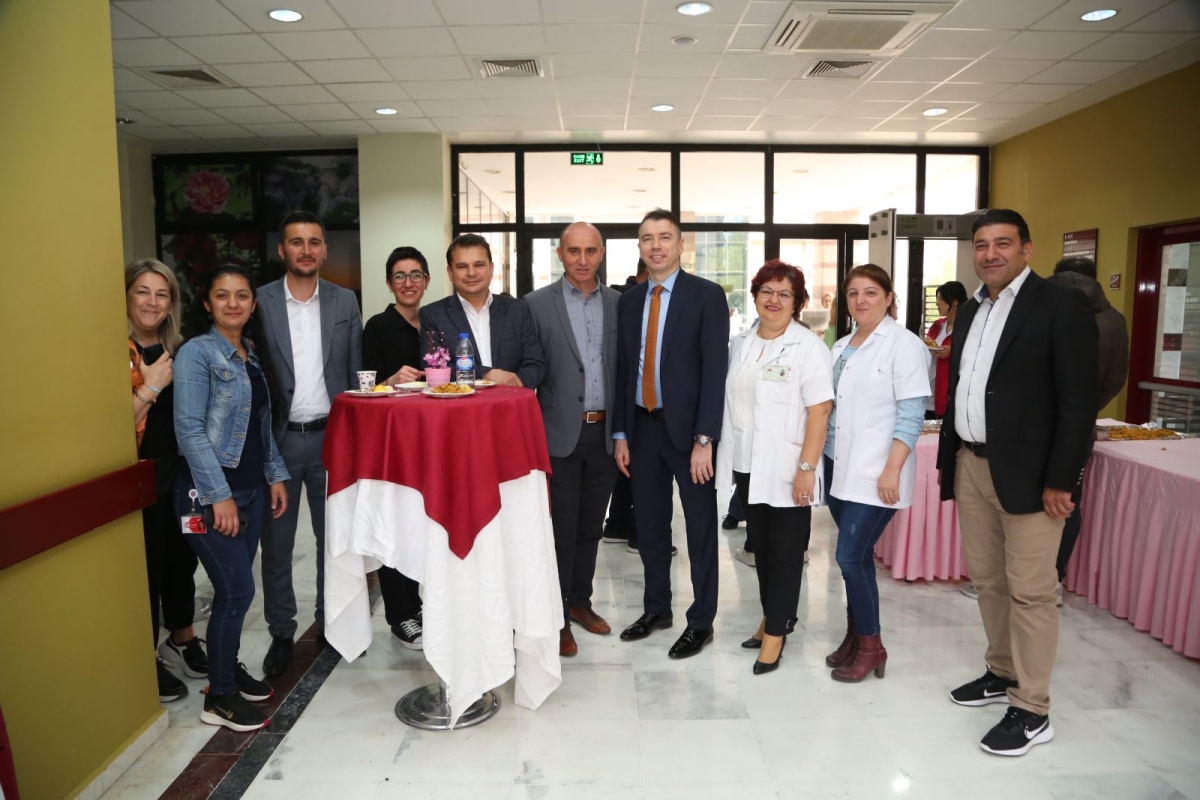 12-18 Mayıs Hemşireler Haftasında Süleyman Demirel Üniversitesi Hemşireler Gününü Kutlandı ( GÜNÜN ÖNE ÇIKAN FOTOĞRAFLARI )