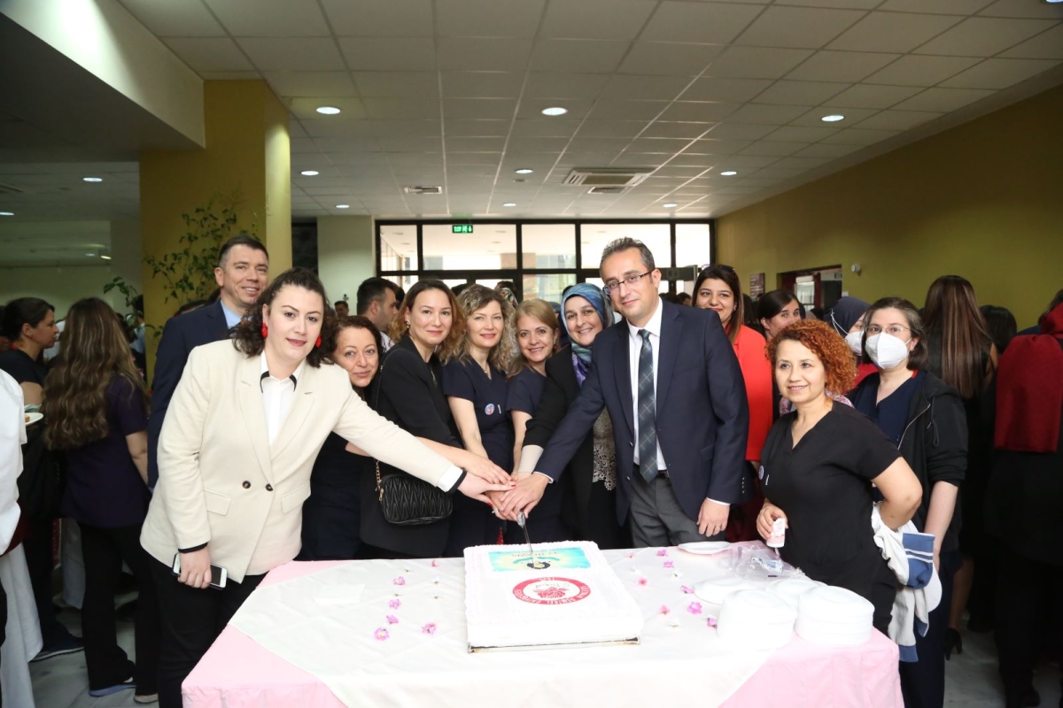 12-18 Mayıs Hemşireler Haftasında Süleyman Demirel Üniversitesi Hemşireler Gününü Kutlandı ( GÜNÜN ÖNE ÇIKAN FOTOĞRAFLARI )