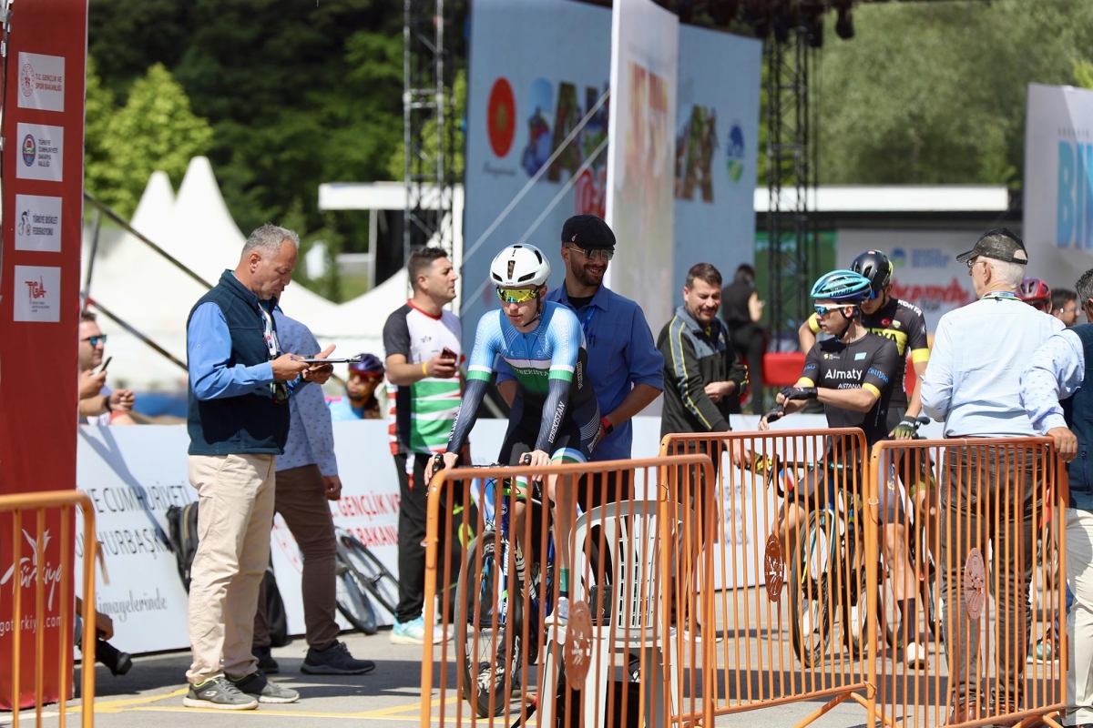 Sakarya Bike Fest'te yarışlar, Tour Of Sakarya'nın sıralama turlarıyla başladı. ( GÜNÜN ÖNE ÇIKAN FOTOĞRAFLARI )