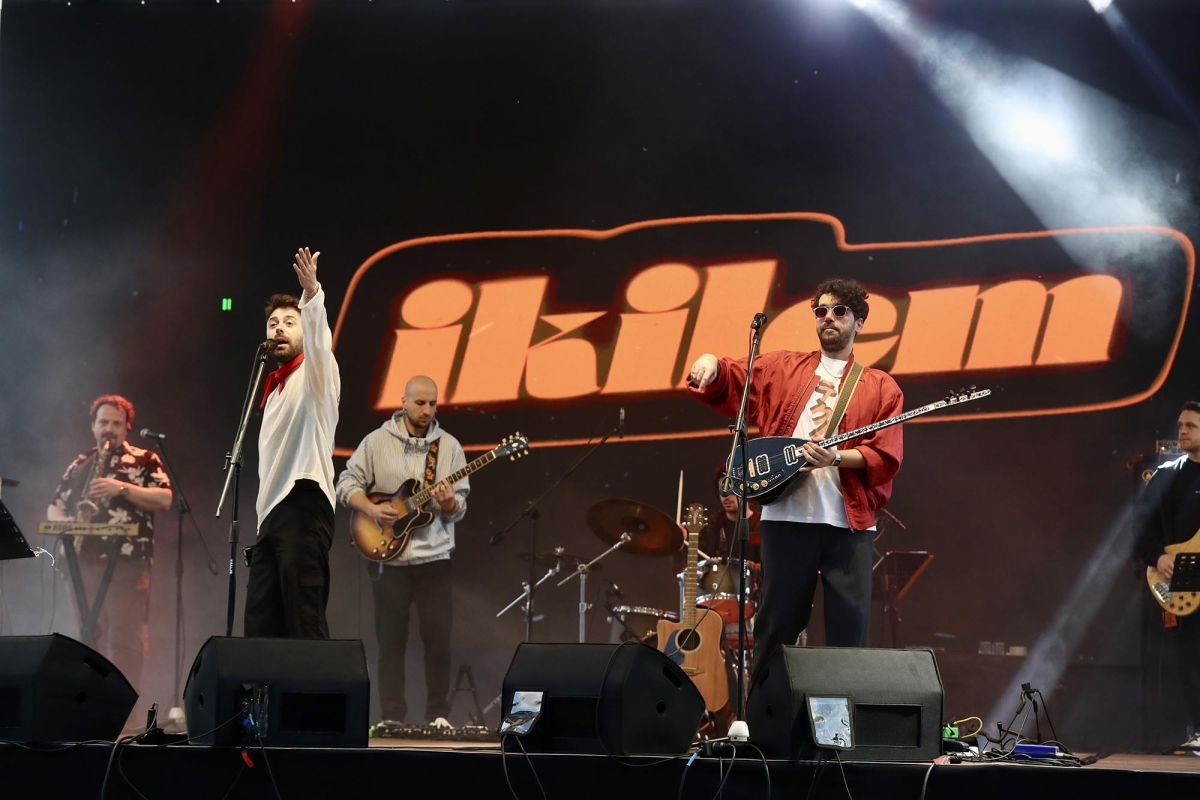 Sakarya'da Bayramda önce yarış sonra konser coşkusu: Yüzlerce sporsever vadiyi ay-yıldızla süsledi, Bayramda önce yarış sonra konser coşkusu: Yüzlerce sporsever vadiyi ay-yıldızla süsledi, ( İŞTE GÜNÜN ÖNE ÇIKAN FOTOĞRAFLARI
