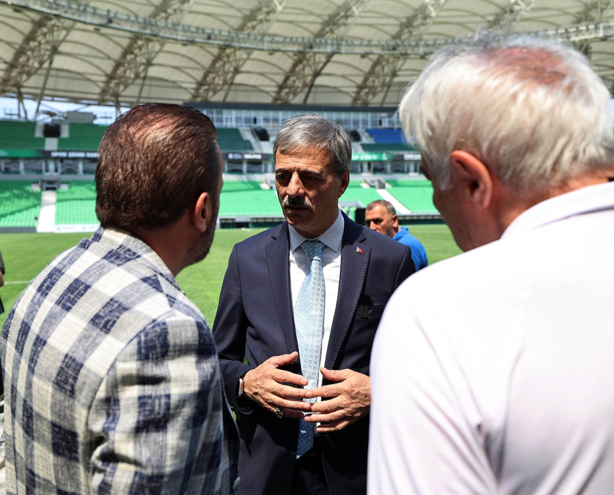 Yusuf Alemdar stadyumdan tüm şehre seslendi: “Gün Sakaryaspor’un etrafında kenetlenme günüdür” Spor Süper Lig ( İŞTE O GÜNÜN FOTOĞRAF KARELERİ )