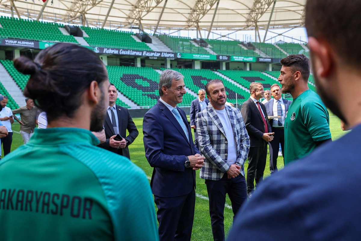 Yusuf Alemdar stadyumdan tüm şehre seslendi: “Gün Sakaryaspor’un etrafında kenetlenme günüdür” Spor Süper Lig ( İŞTE O GÜNÜN FOTOĞRAF KARELERİ )