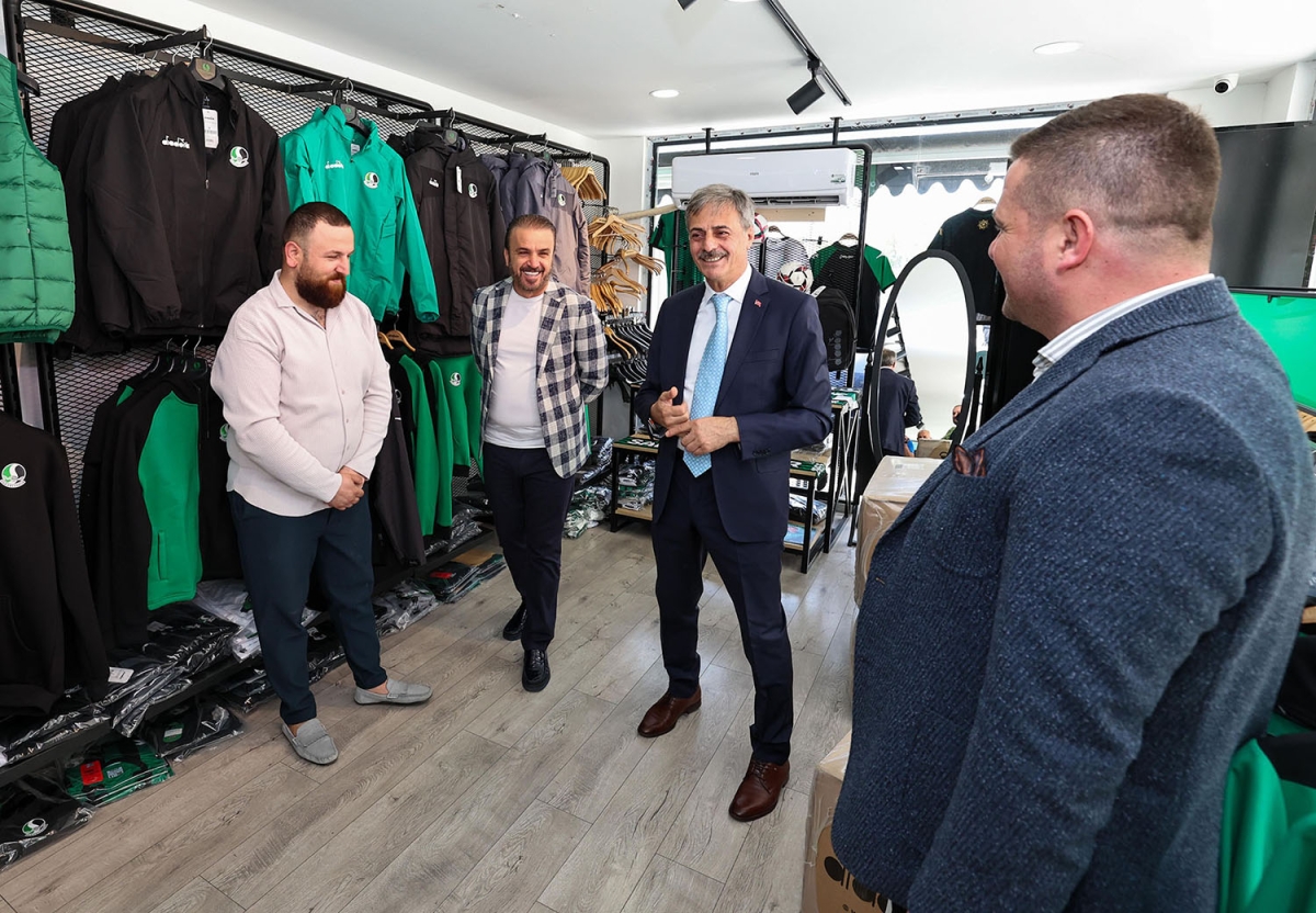 Yusuf Alemdar stadyumdan tüm şehre seslendi: “Gün Sakaryaspor’un etrafında kenetlenme günüdür” Spor Süper Lig ( İŞTE O GÜNÜN FOTOĞRAF KARELERİ )