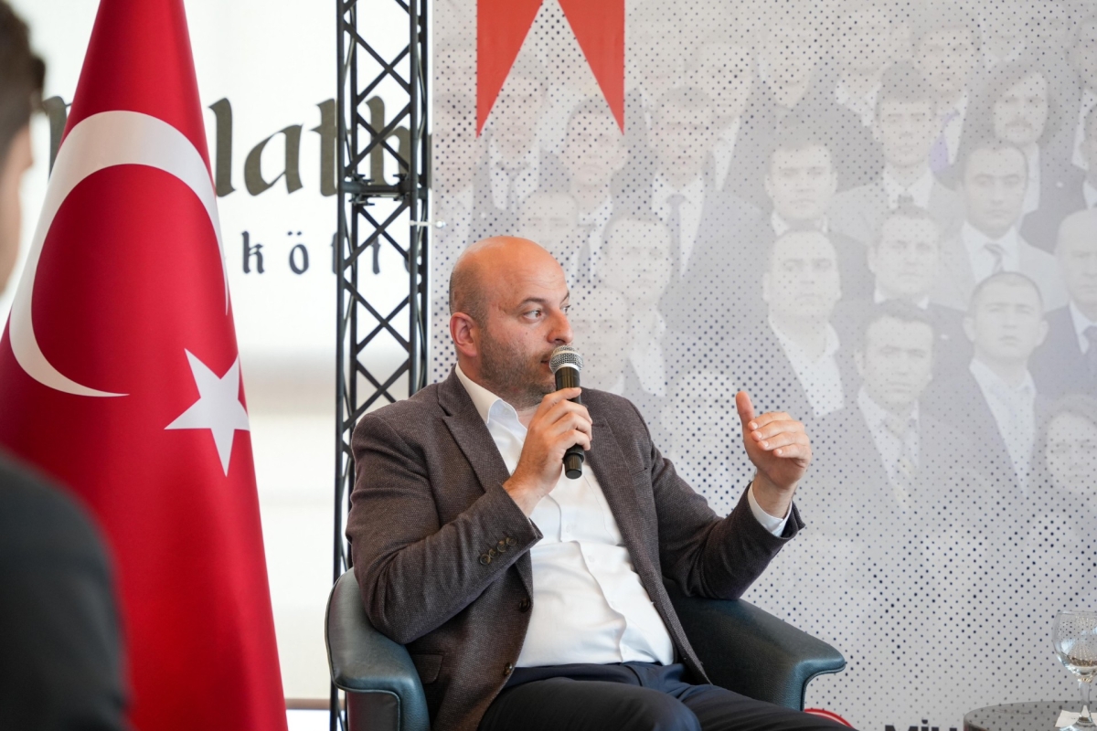 MHP İL BAŞKANI GENÇLERLE BULUŞTU ( İŞTE GÜNÜN ÖNE ÇIKAN FOTOĞRAFLARI )