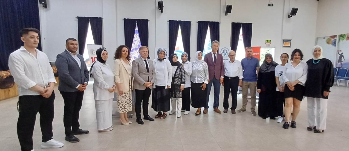 Gülsen YILDIZ Gastronomi ve Mutfak Sanatlarında olduğu Gibi TÖRELİ AŞ yemeklerinde de Sakarya'da Bir İlke İmza Attı Sakarya'da Adapazarı Halk Eğitim Merkezinde Töreli Aş Yemek Sergisi Düzenledi