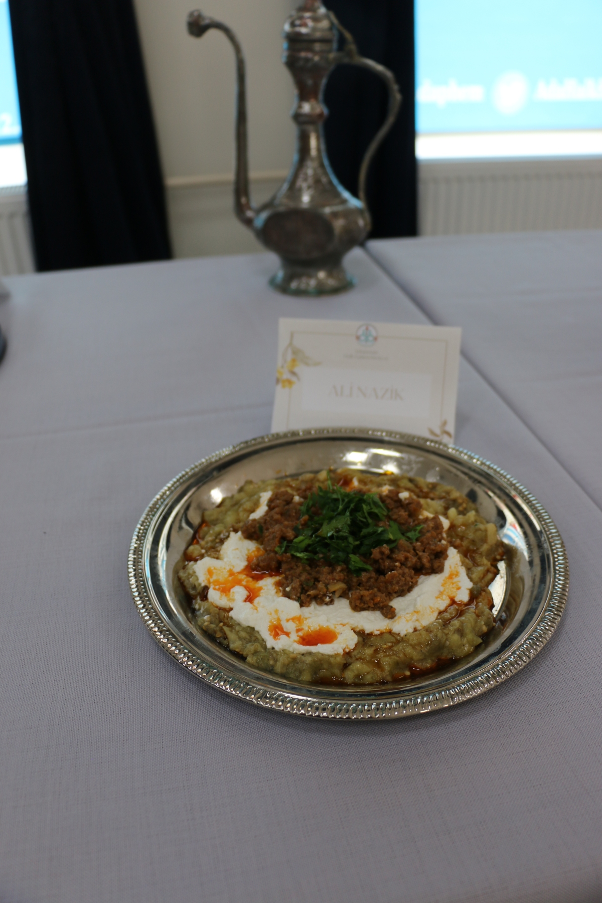 Gülsen YILDIZ Gastronomi ve Mutfak Sanatlarında olduğu Gibi TÖRELİ AŞ yemeklerinde de Sakarya'da Bir İlke İmza Attı Sakarya'da Adapazarı Halk Eğitim Merkezinde Töreli Aş Yemek Sergisi Düzenledi