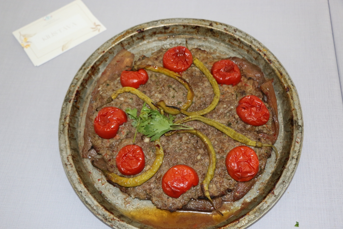 Gülsen YILDIZ Gastronomi ve Mutfak Sanatlarında olduğu Gibi TÖRELİ AŞ yemeklerinde de Sakarya'da Bir İlke İmza Attı Sakarya'da Adapazarı Halk Eğitim Merkezinde Töreli Aş Yemek Sergisi Düzenledi