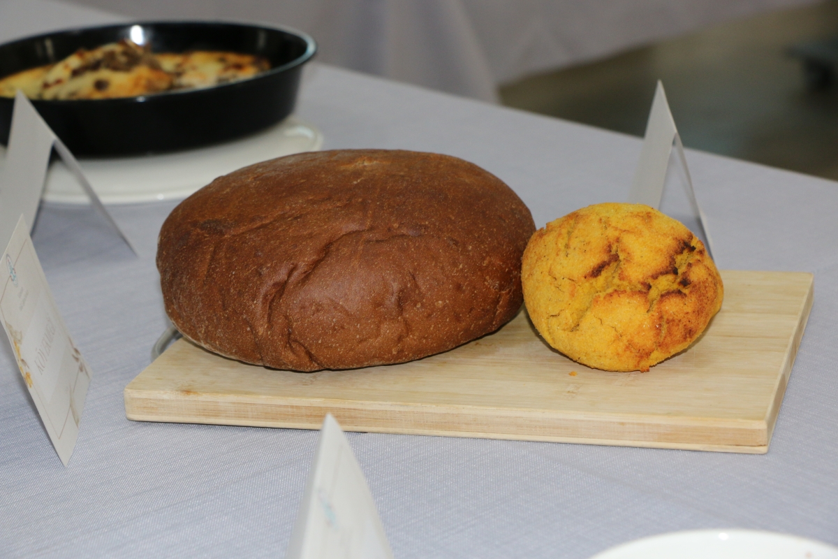 Gülsen YILDIZ Gastronomi ve Mutfak Sanatlarında olduğu Gibi TÖRELİ AŞ yemeklerinde de Sakarya'da Bir İlke İmza Attı Sakarya'da Adapazarı Halk Eğitim Merkezinde Töreli Aş Yemek Sergisi Düzenledi