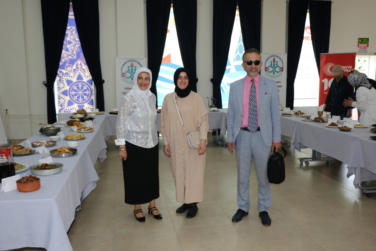 Gülsen YILDIZ Gastronomi ve Mutfak Sanatlarında olduğu Gibi TÖRELİ AŞ yemeklerinde de Sakarya'da Bir İlke İmza Attı Sakarya'da Adapazarı Halk Eğitim Merkezinde Töreli Aş Yemek Sergisi Düzenledi