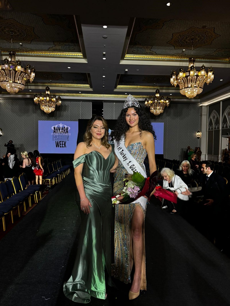 Models of Turkey 2024 Ankara Fashion Week Muhteşemdi, ( İŞTE GÖZ DOLDURAN GECENİN FOTOĞRAF KARELERİ )