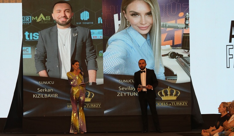 Models of Turkey 2024 Ankara Fashion Week Muhteşemdi, ( İŞTE GÖZ DOLDURAN GECENİN FOTOĞRAF KARELERİ )