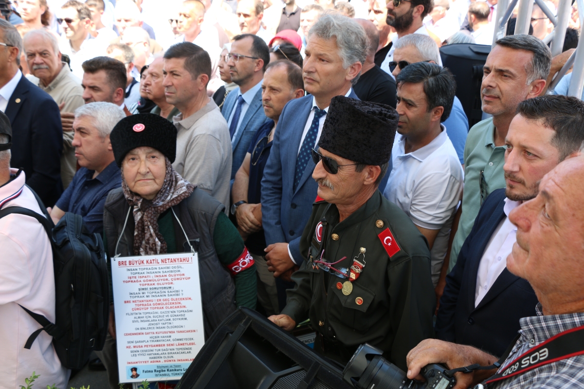 Sakarya'da Adapazarı Ticaret Müzesi törenle açıldı, Türkiye’nin ilk özel bankası olan Adapazarı İslam Ticaret Bankası binası, bugün gerçekleştirilen tören ile Adapazarı Ticaret Müzesi olarak kapılarını açtı. Aslına uygun res