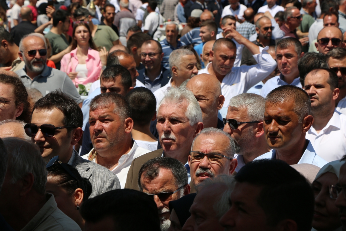 Sakarya'da Adapazarı Ticaret Müzesi törenle açıldı, Türkiye’nin ilk özel bankası olan Adapazarı İslam Ticaret Bankası binası, bugün gerçekleştirilen tören ile Adapazarı Ticaret Müzesi olarak kapılarını açtı. Aslına uygun res