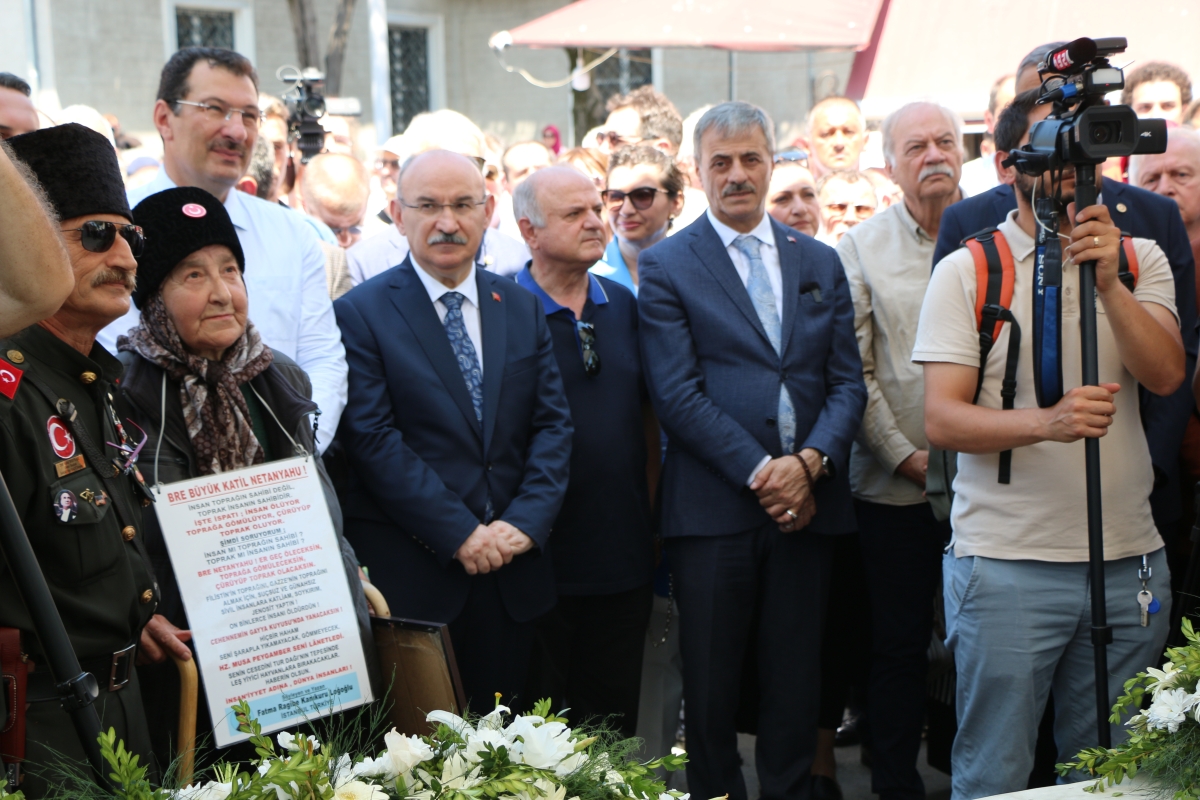 Sakarya'da Adapazarı Ticaret Müzesi törenle açıldı, Türkiye’nin ilk özel bankası olan Adapazarı İslam Ticaret Bankası binası, bugün gerçekleştirilen tören ile Adapazarı Ticaret Müzesi olarak kapılarını açtı. Aslına uygun res