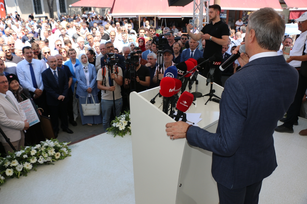 Sakarya'da Adapazarı Ticaret Müzesi törenle açıldı, Türkiye’nin ilk özel bankası olan Adapazarı İslam Ticaret Bankası binası, bugün gerçekleştirilen tören ile Adapazarı Ticaret Müzesi olarak kapılarını açtı. Aslına uygun res