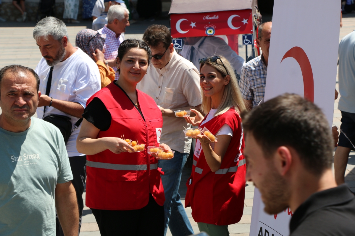 Sakarya'da Adapazarı Ticaret Müzesi törenle açıldı, Türkiye’nin ilk özel bankası olan Adapazarı İslam Ticaret Bankası binası, bugün gerçekleştirilen tören ile Adapazarı Ticaret Müzesi olarak kapılarını açtı. Aslına uygun res