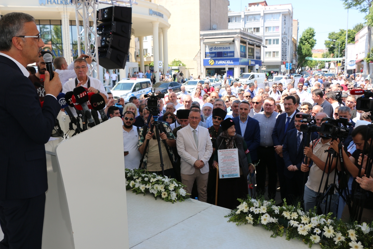 Sakarya'da Adapazarı Ticaret Müzesi törenle açıldı, Türkiye’nin ilk özel bankası olan Adapazarı İslam Ticaret Bankası binası, bugün gerçekleştirilen tören ile Adapazarı Ticaret Müzesi olarak kapılarını açtı. Aslına uygun res