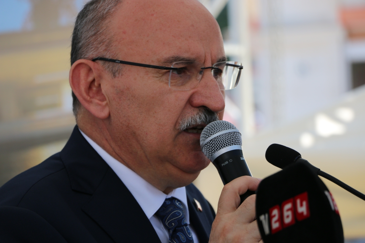 Sakarya'da Adapazarı Ticaret Müzesi törenle açıldı, Türkiye’nin ilk özel bankası olan Adapazarı İslam Ticaret Bankası binası, bugün gerçekleştirilen tören ile Adapazarı Ticaret Müzesi olarak kapılarını açtı. Aslına uygun res