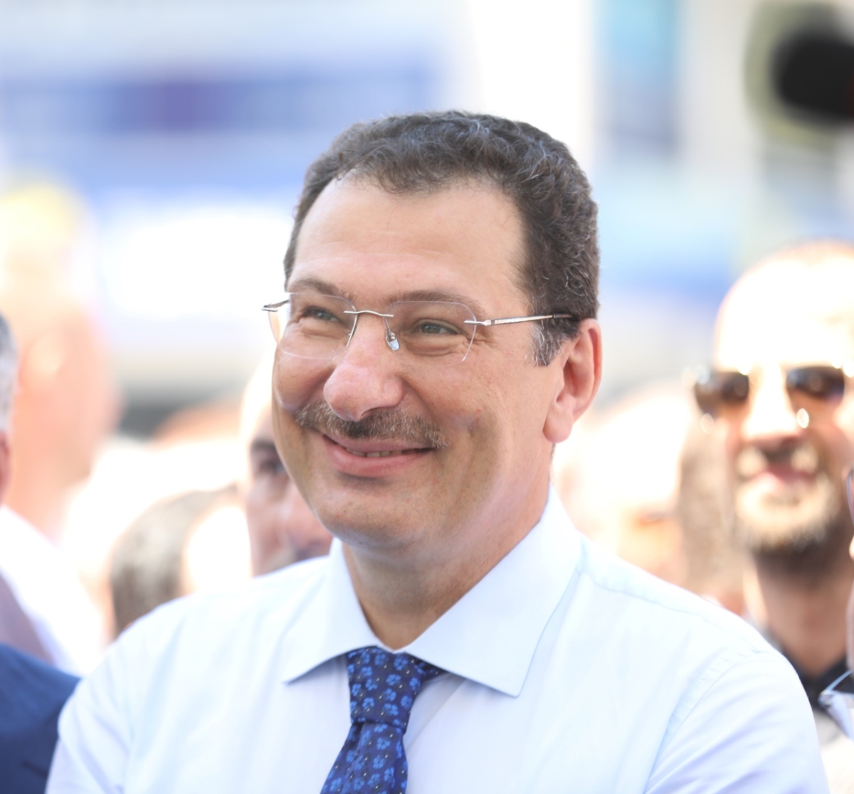 Sakarya'da Adapazarı Ticaret Müzesi törenle açıldı, Türkiye’nin ilk özel bankası olan Adapazarı İslam Ticaret Bankası binası, bugün gerçekleştirilen tören ile Adapazarı Ticaret Müzesi olarak kapılarını açtı. Aslına uygun res