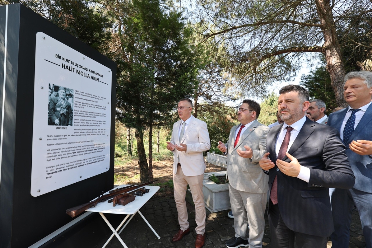 Sakarya'da Adapazarı Ticaret Müzesi törenle açıldı, Türkiye’nin ilk özel bankası olan Adapazarı İslam Ticaret Bankası binası, bugün gerçekleştirilen tören ile Adapazarı Ticaret Müzesi olarak kapılarını açtı. Aslına uygun res