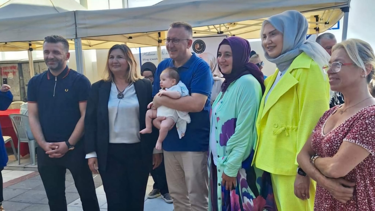Ada Yerel Kadın Girişimi'nden Muharrem Ayı Aşure etkinliğinden Günün Öne Çıkan Fotoğraf Kareleri