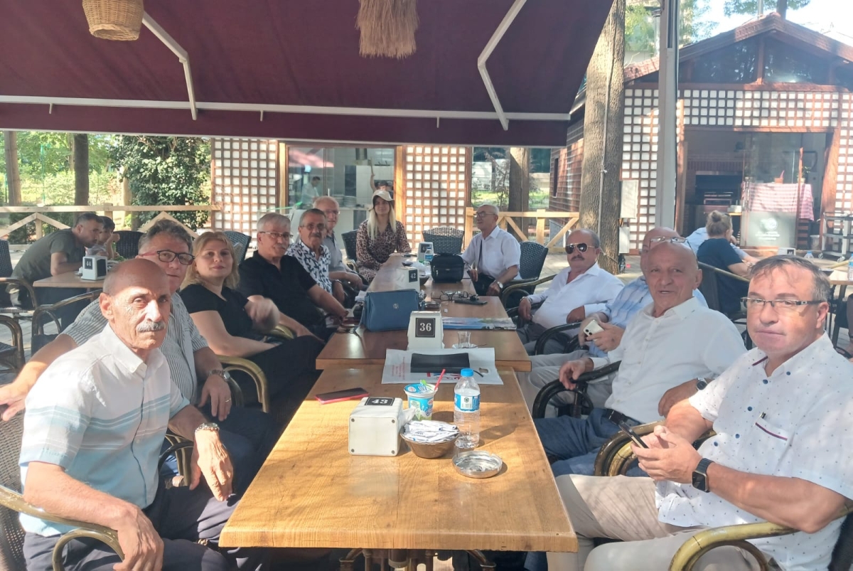 Türkiye Emekliler Derneği (TÜED) Sakarya Şubesi Başkanlığı için yeni bir dönem; Davut Bayram Başkan Adayı ( İŞTE GÜNÜN ÖNE ÇIKAN FOTOĞRAF KARELERİ )