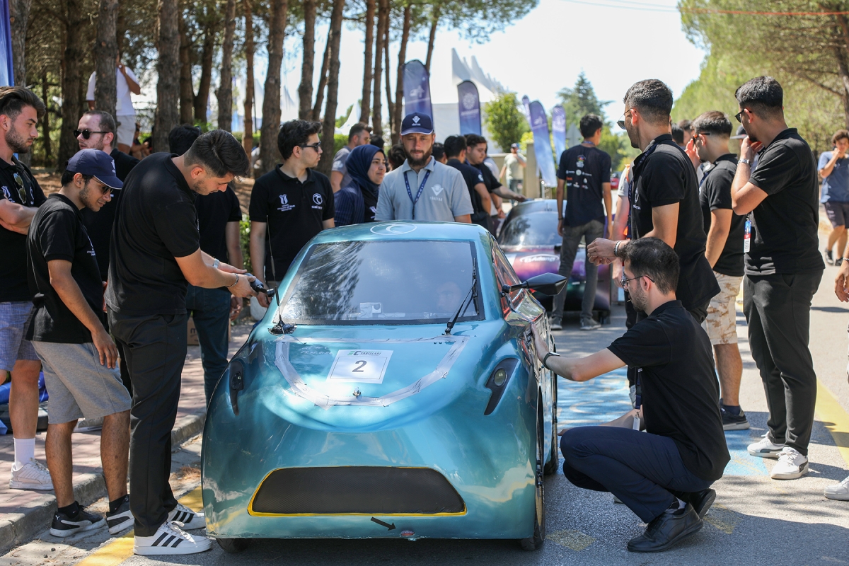 SUBÜ araçları Teknofest 2024’e 3 kupa ile başladı ( İŞTE GÜNÜN ÖNE ÇIKAN FOTOĞRAF KARELERİ )