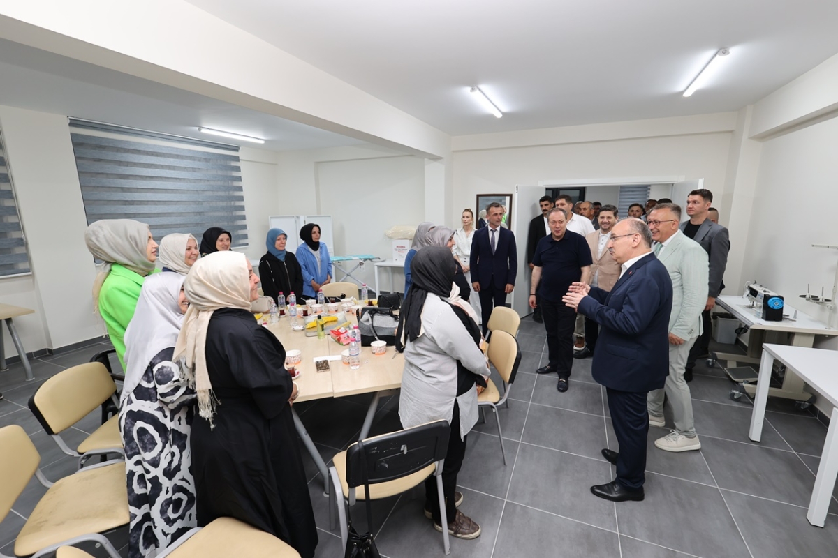 Sakarya'da Bileciler ve Solaklar Millet Evleri Törenle Açıldı ( İŞTE GÜNÜN ÖNE ÇIKAN FOTOĞRAF KARELERİ )