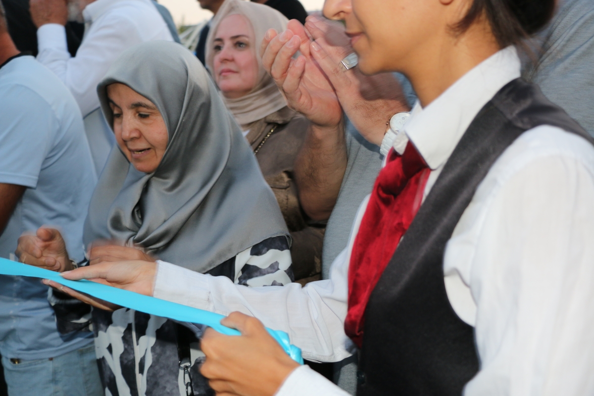 Büyükşehir Belediyesi, Sakarya’nın ulaşımında milat olacak bir yatırımı hayata geçirdi. Başkan Yusuf Alemdar’ın müjdesini verdiği biri %100 elektrikli olmak üzere 23 son teknoloji otobüs ile 1 adet metrobüs Demokrasi Meydanı’