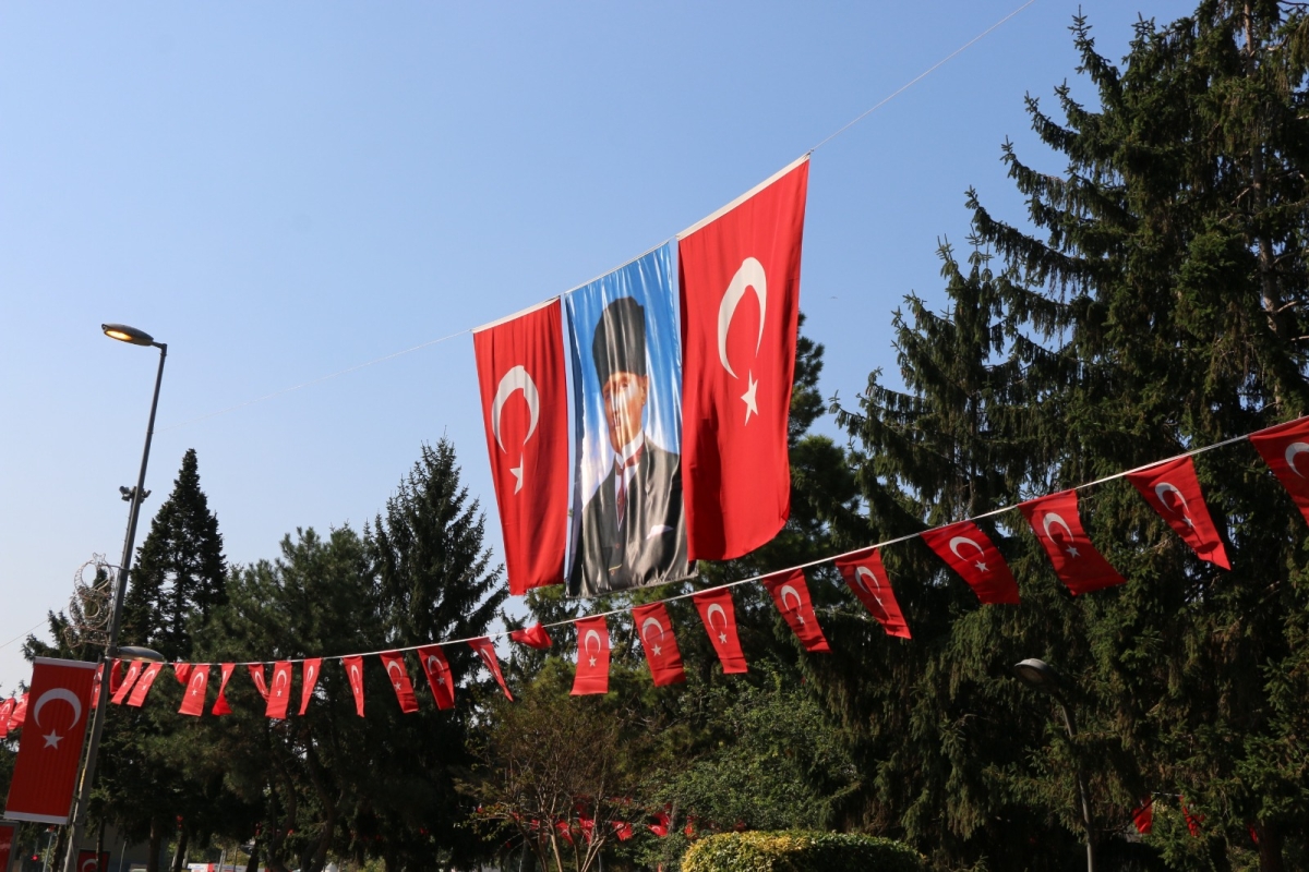 30 Ağustos'ta zaferle neticelenen Büyük Taarruz ve Başkomutanlık Meydan Muharebesi'nin 102’nci yıl dönümü ve Zafer Bayramı, Sakarya’da Kutlandı ( İİŞTE GÜNÜN ÖNE ÇIKAN FOTOĞRAF KARALERİ )