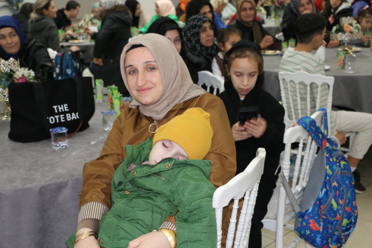 Erenler Belediyesi Engellilerin Sesine Kulak Veren Başkan Dinç
