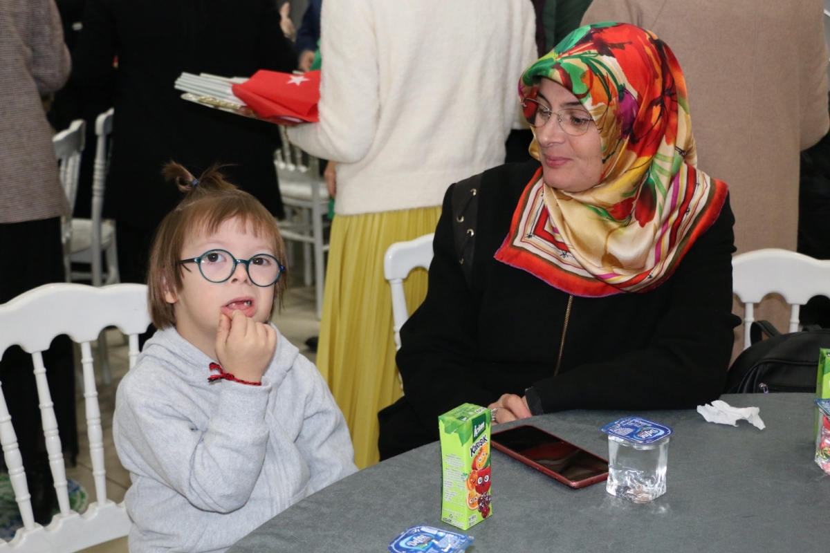 Erenler Belediyesi Engellilerin Sesine Kulak Veren Başkan Dinç