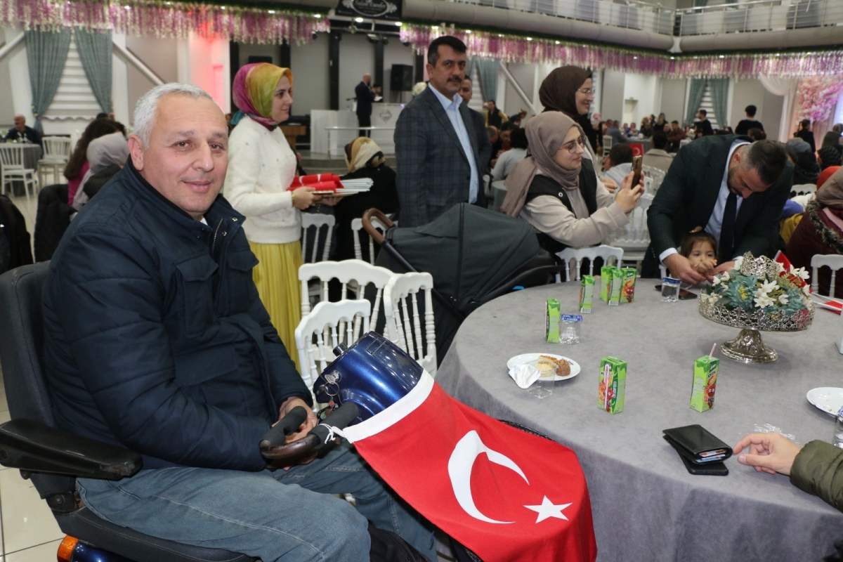 Erenler Belediyesi Engellilerin Sesine Kulak Veren Başkan Dinç