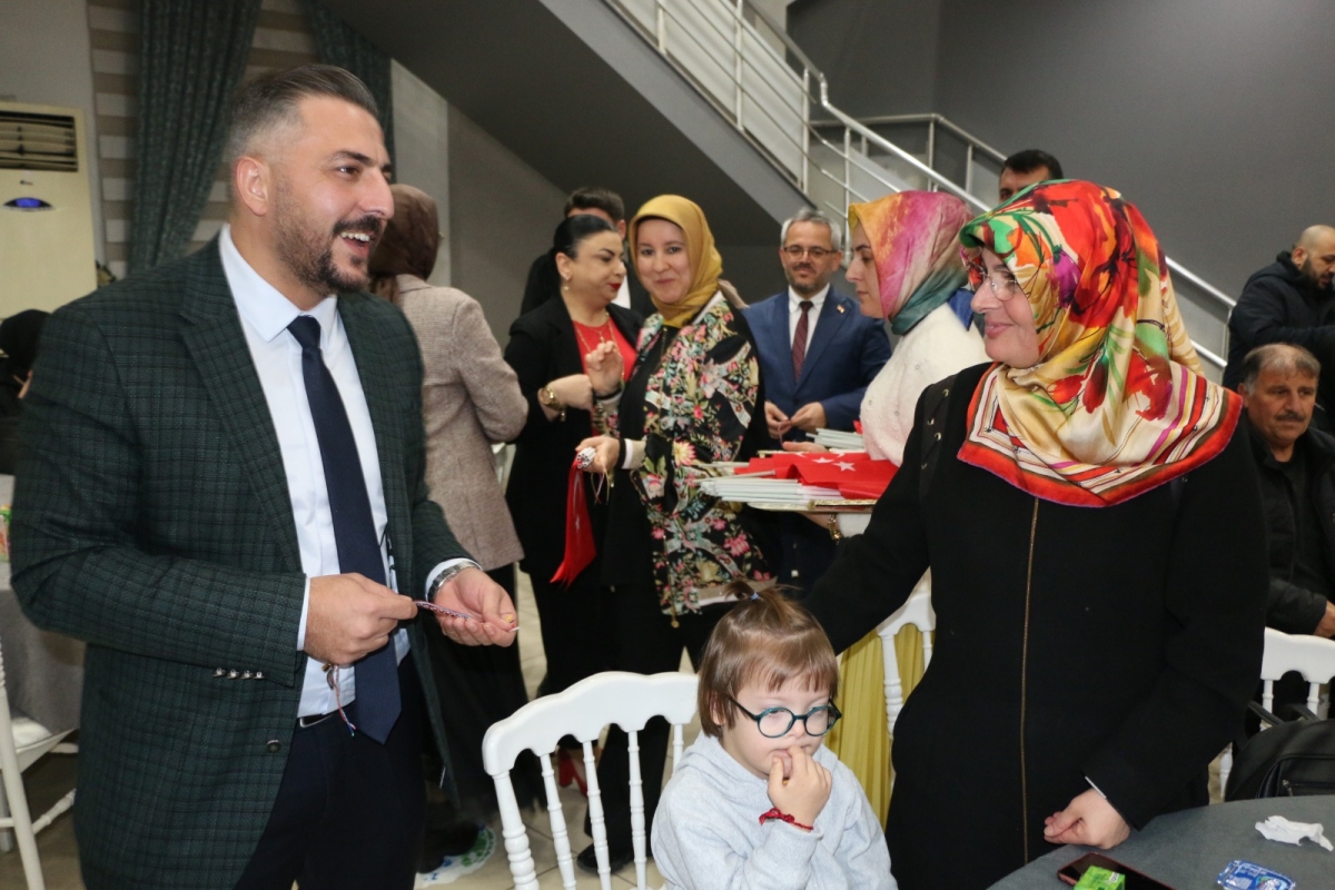 Erenler Belediyesi Engellilerin Sesine Kulak Veren Başkan Dinç