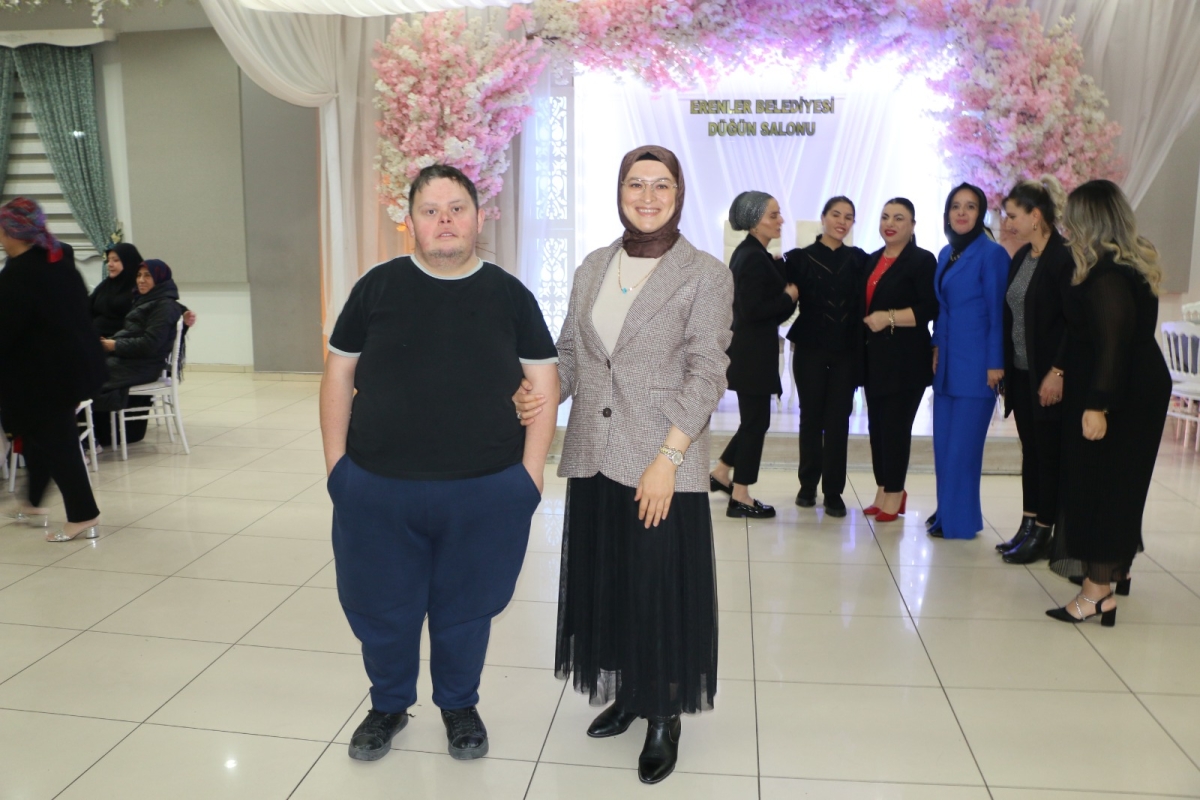 Erenler Belediyesi Engellilerin Sesine Kulak Veren Başkan Dinç