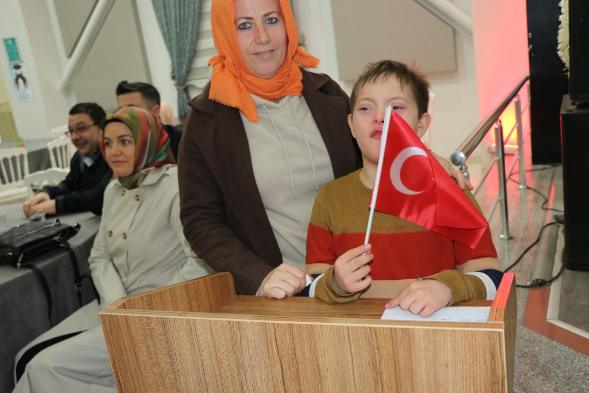 Erenler Belediyesi Engellilerin Sesine Kulak Veren Başkan Dinç