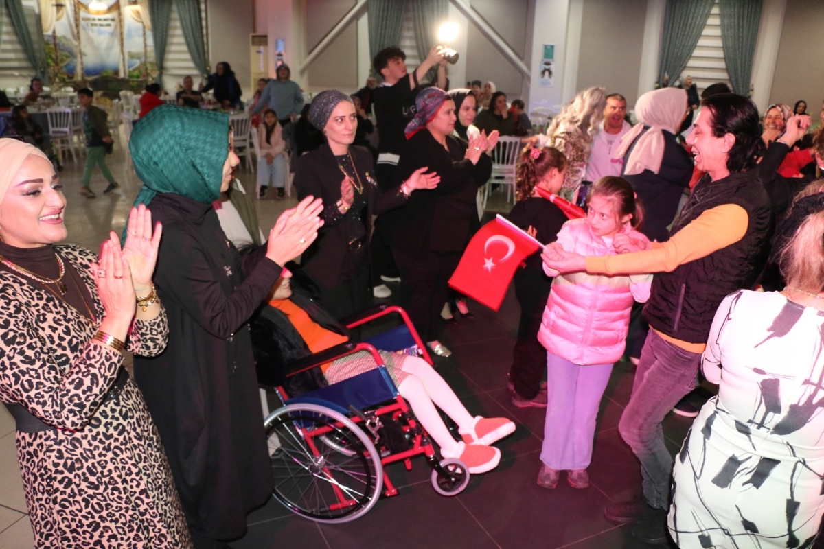 Erenler Belediyesi Engellilerin Sesine Kulak Veren Başkan Dinç