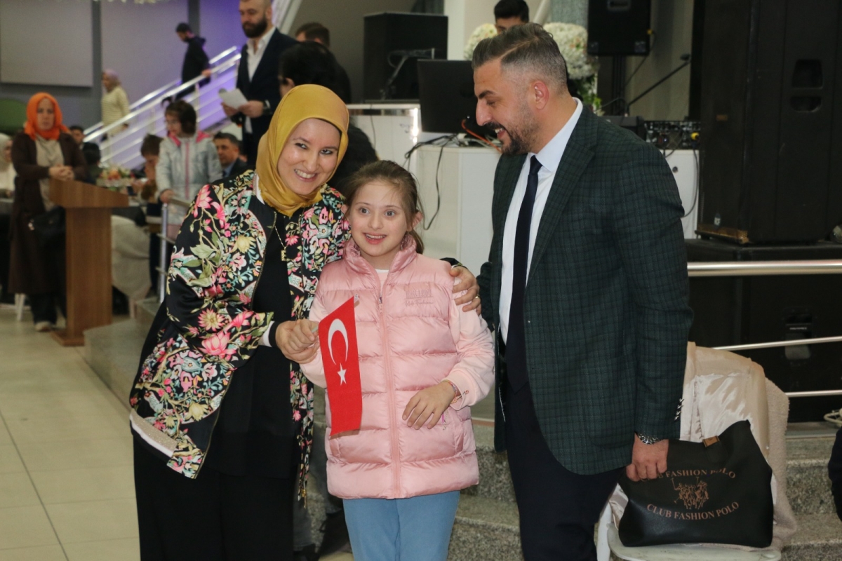 Erenler Belediyesi Engellilerin Sesine Kulak Veren Başkan Dinç
